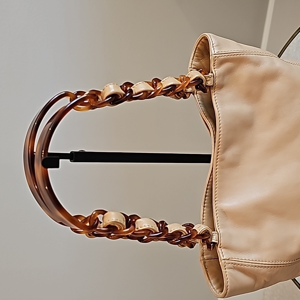 👑AUTHENTIC RARE👑 Vintage CHANEL CC Beige Lambskin Shoulder Tote - Picture 5 of 15